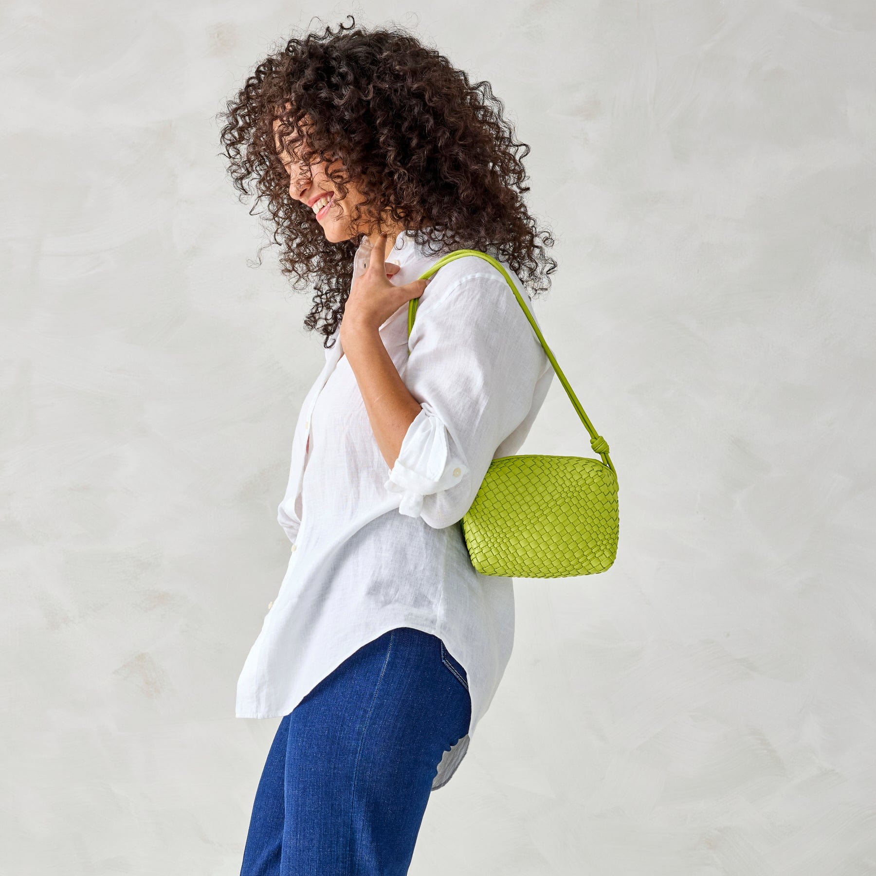 Blake Crossbody-Image 2-Vera Bradley