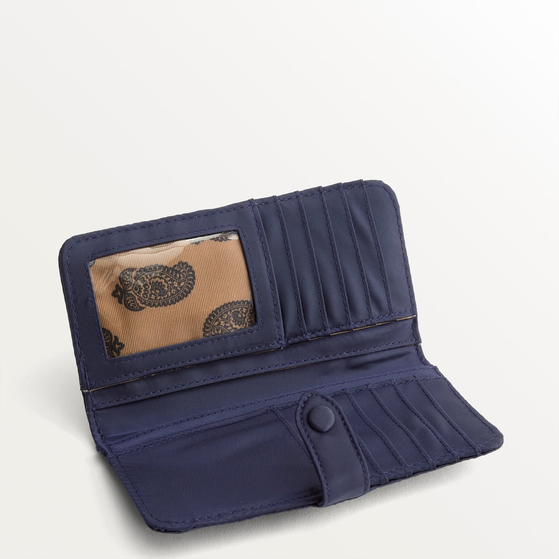 Tab Wallet-Image 3-Vera Bradley